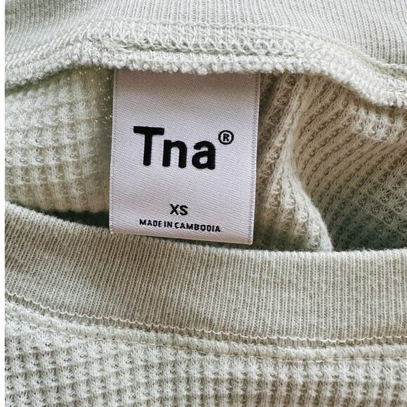 Aritzia TNA Light Mint Green Waffle Knit Long Sleeve Crop Sweater XS - Picture 7 of 11